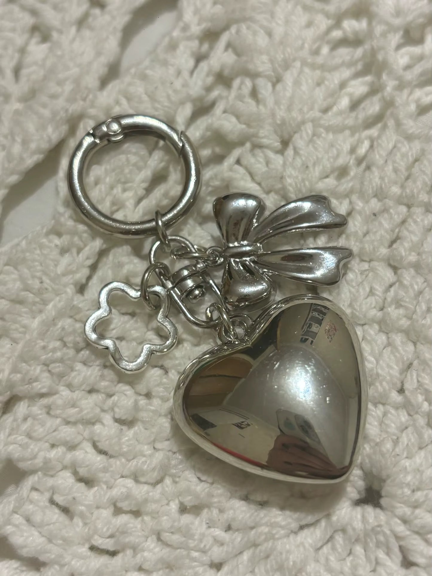 Silver Heart Charmđź–¤