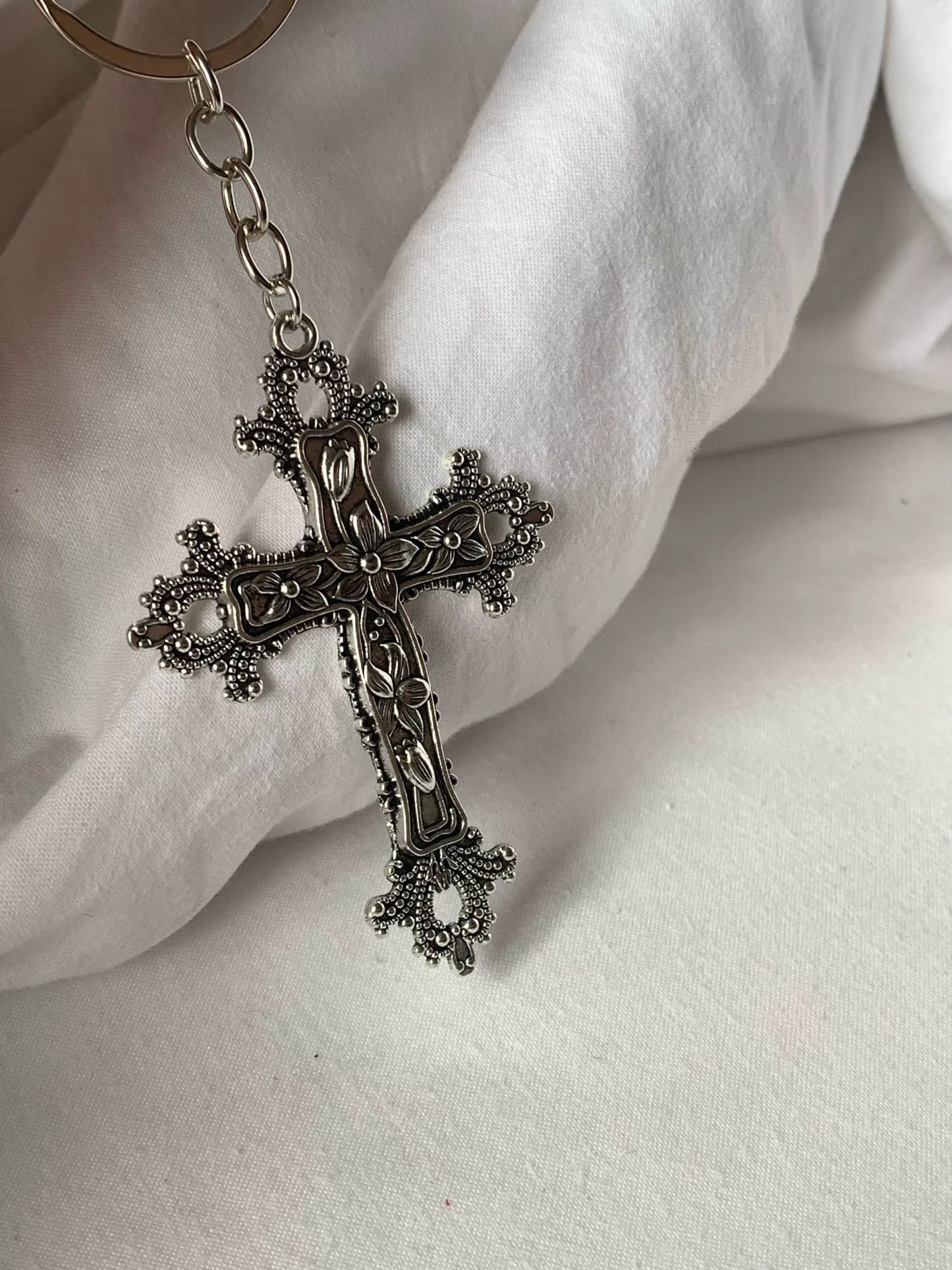 Floral Cross Charm🌺