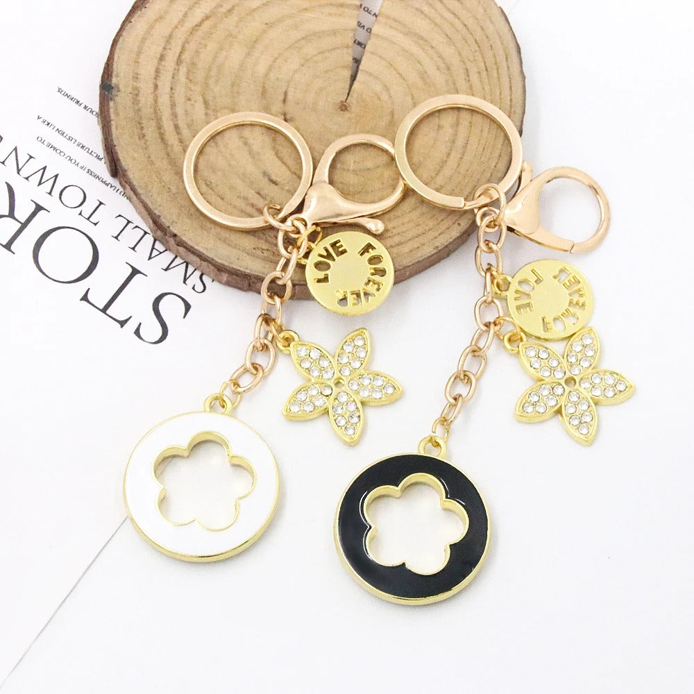 Lucky Flower Charm✨