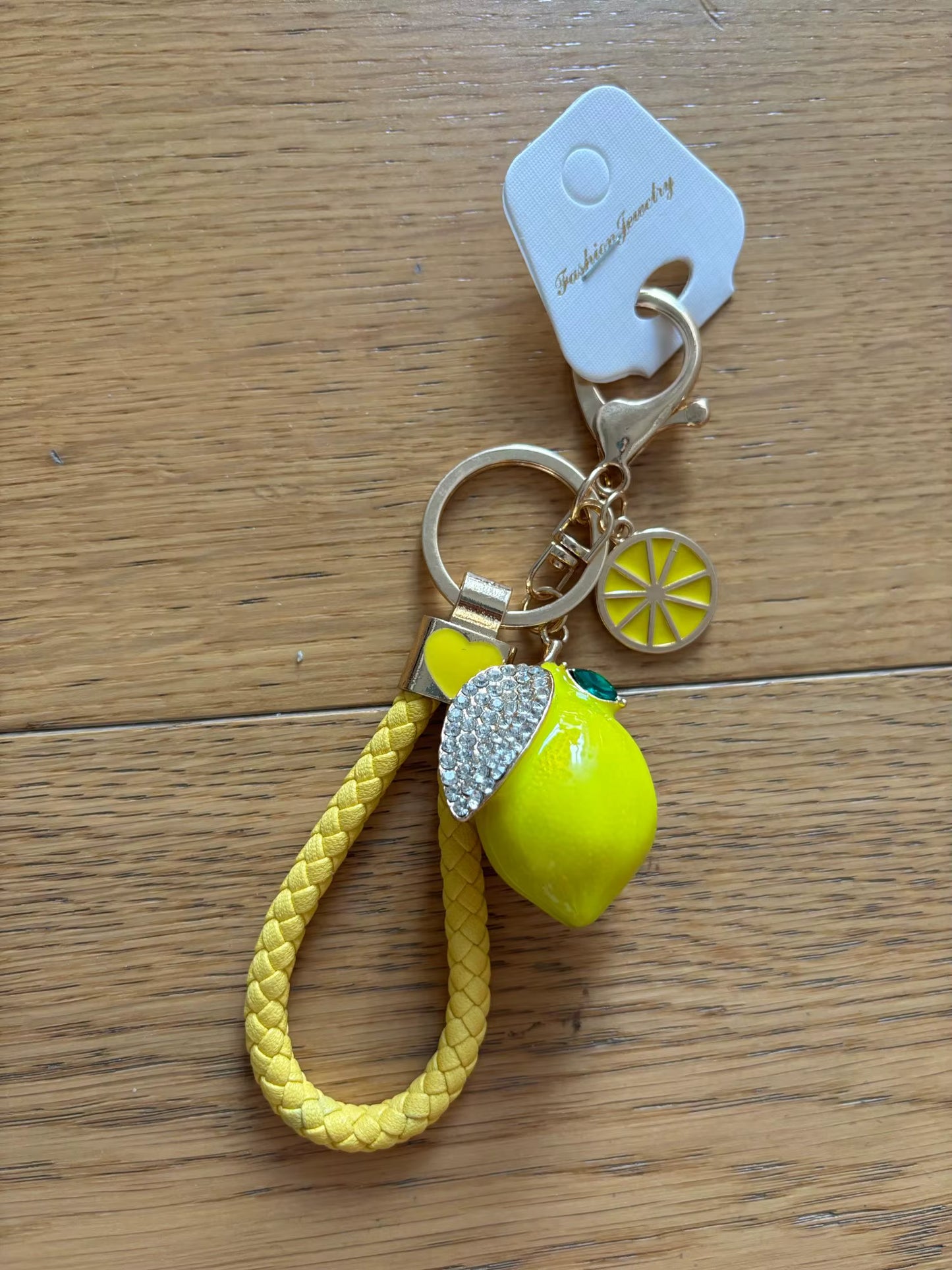 Lemon Charm🍋