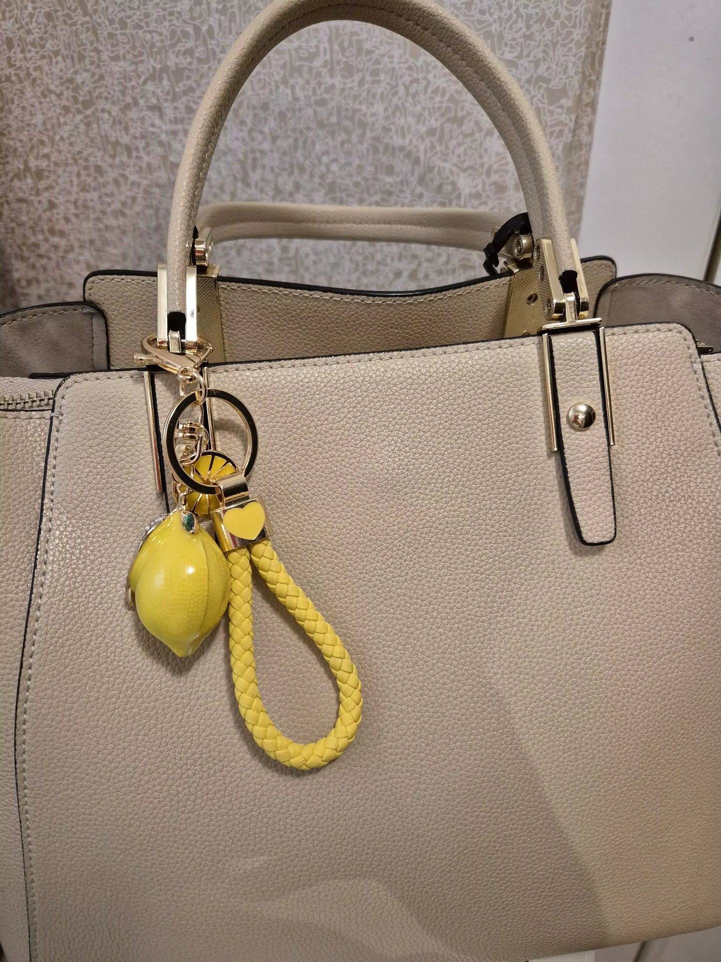 Lemon Charm🍋