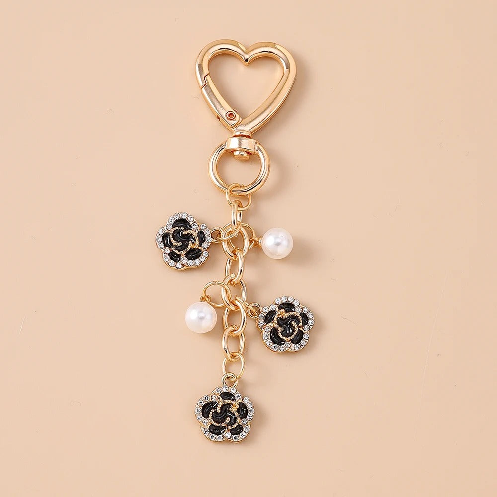 Pearl Rose Charm🌹