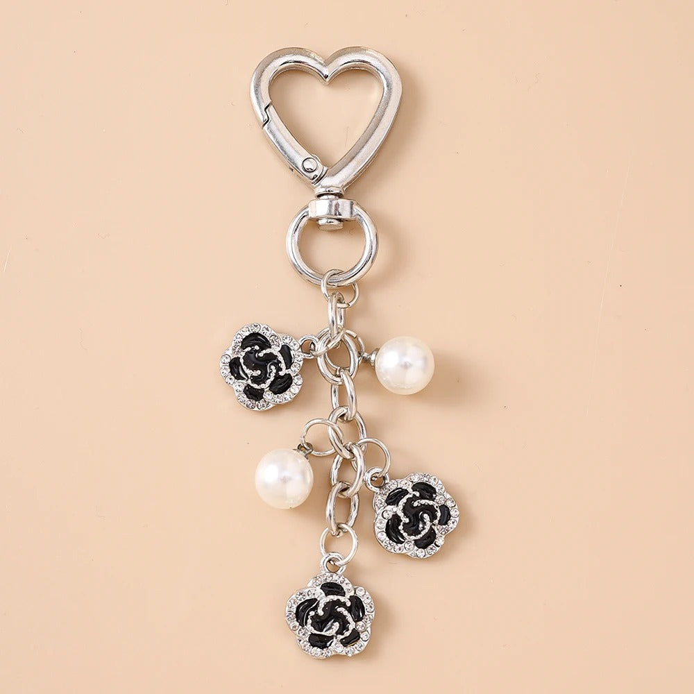 Pearl Rose Charm🌹