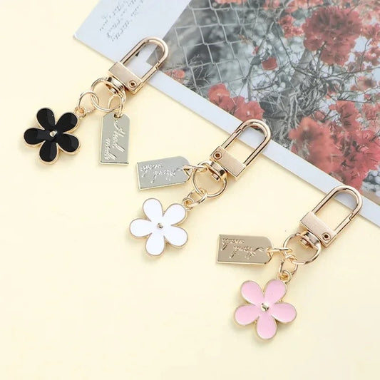 Daisy Charm🌼