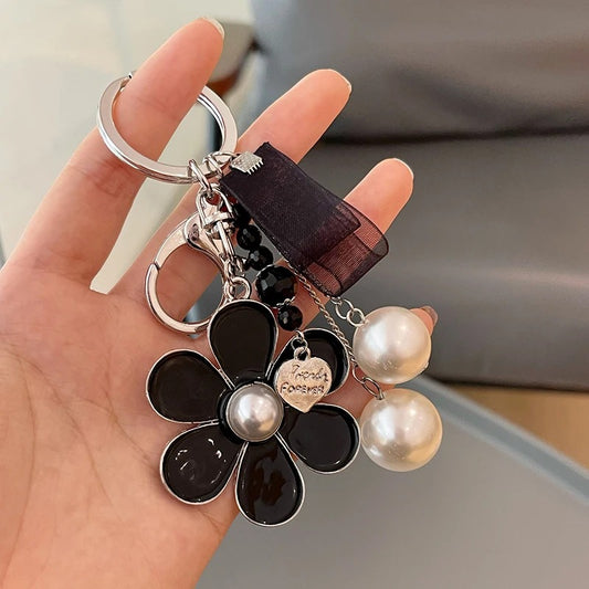 Pearl Flower Charm🌻