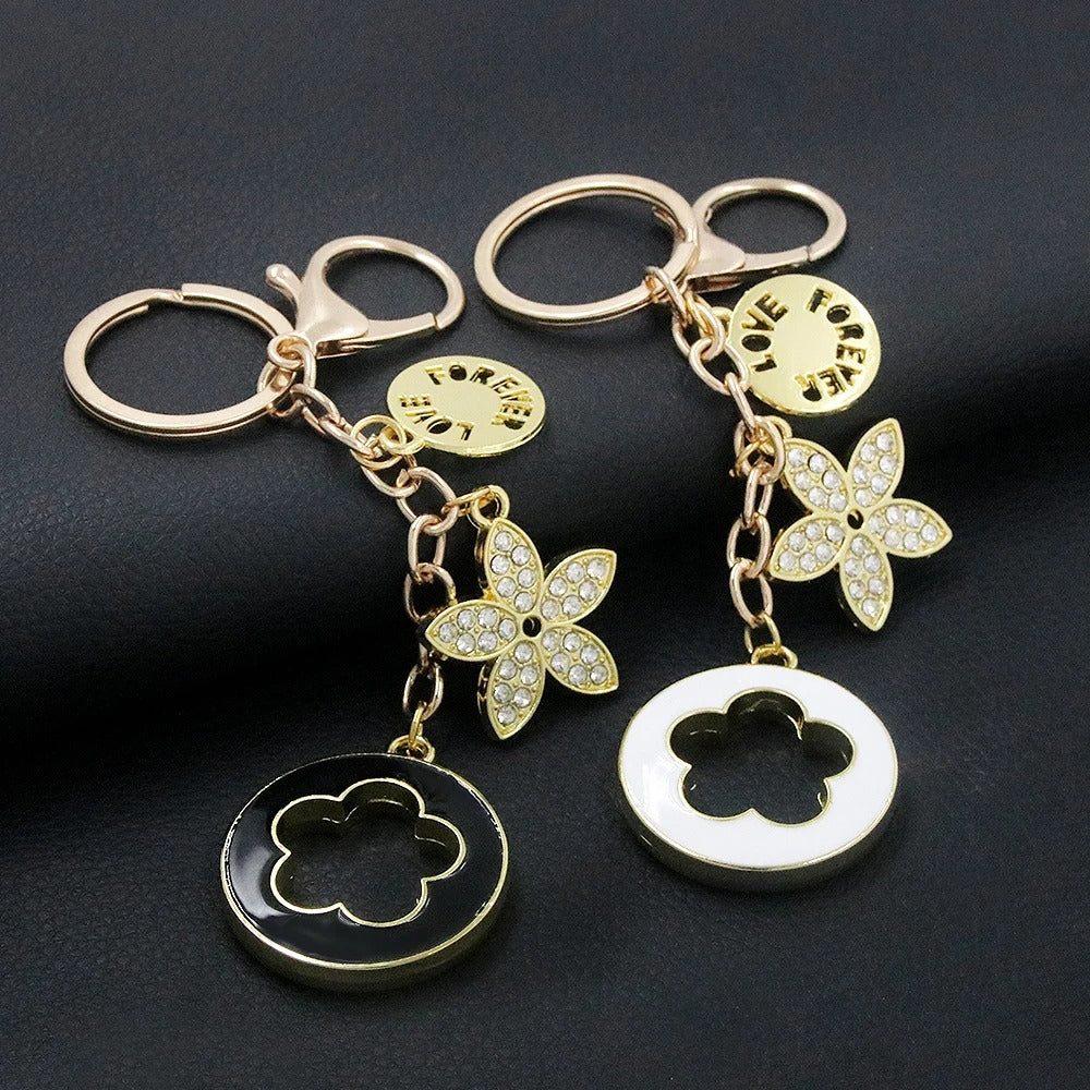 Lucky Flower Charm✨
