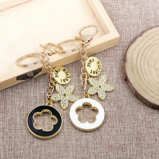 Lucky Flower Charm✨